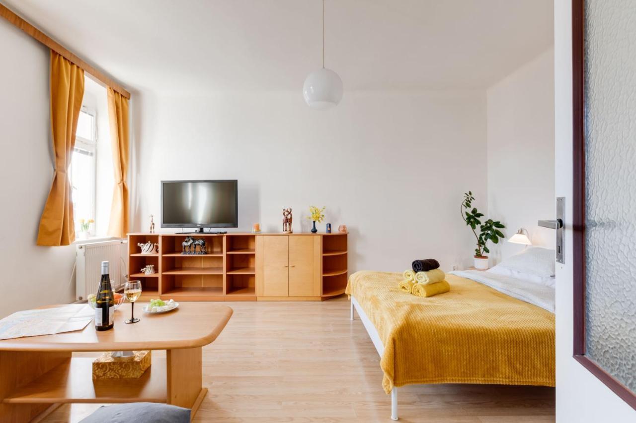Sunshine Apartment Near The City Center Prag Eksteriør billede