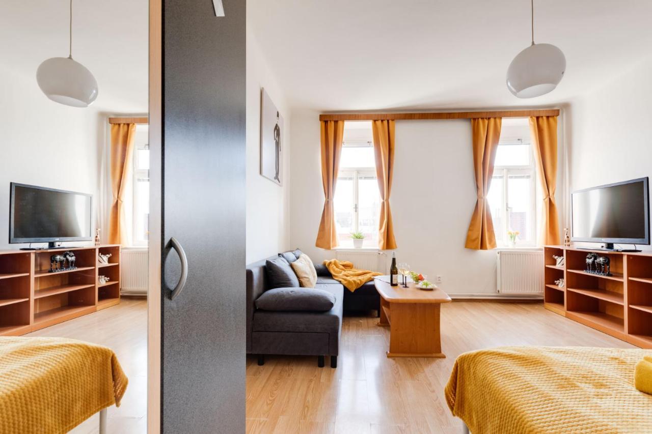 Sunshine Apartment Near The City Center Prag Eksteriør billede