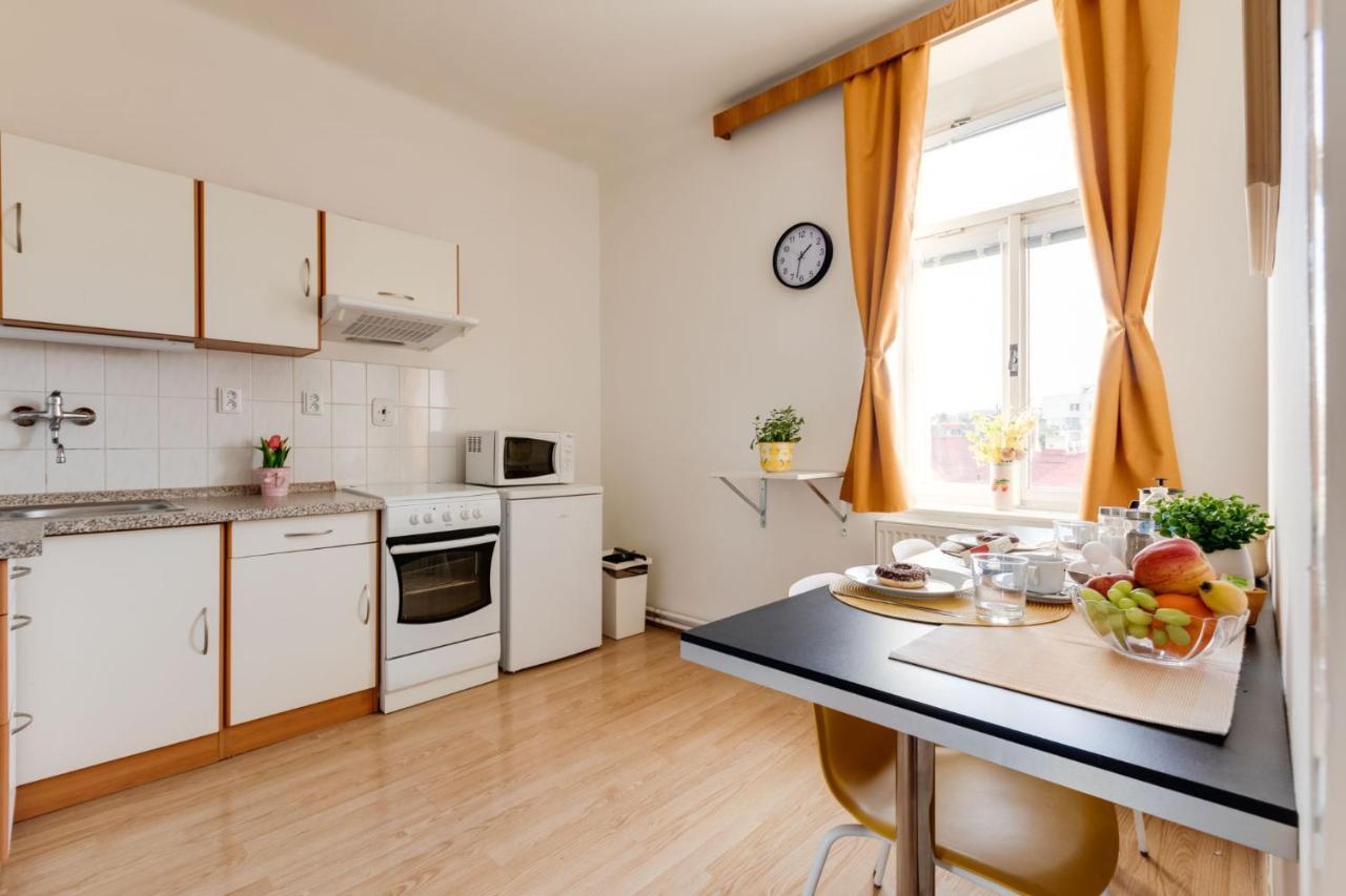 Sunshine Apartment Near The City Center Prag Eksteriør billede